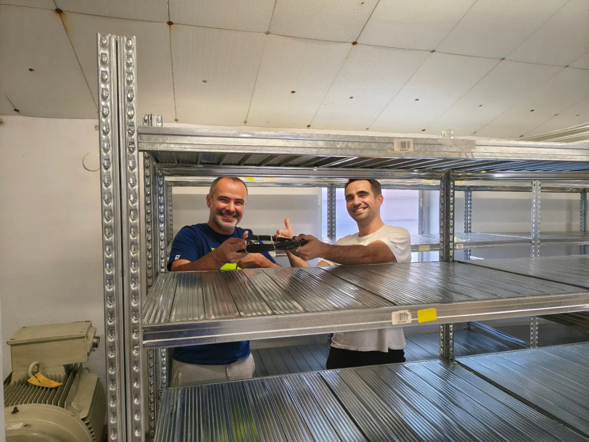 Gal-Industry warehouse team